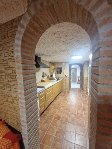 Cave House – Galera