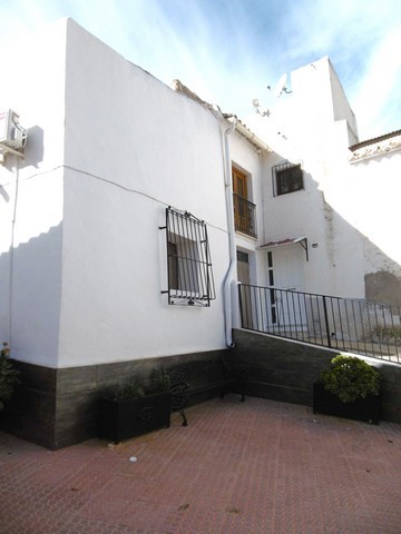 Village Property – Urracal