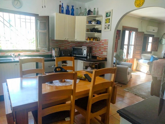Rural Property – Seron