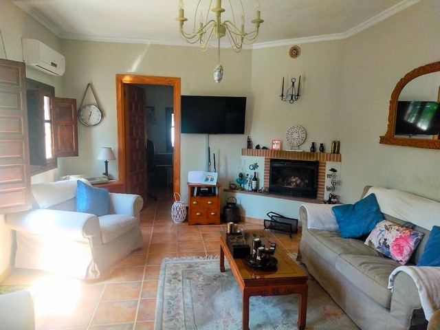 Rural Property – Seron