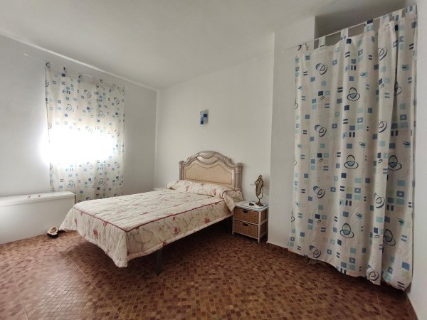 Cave House – Huesa