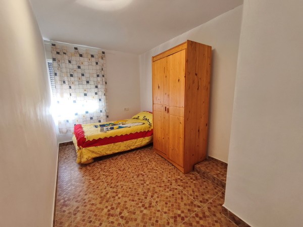 Cave House – Huesa