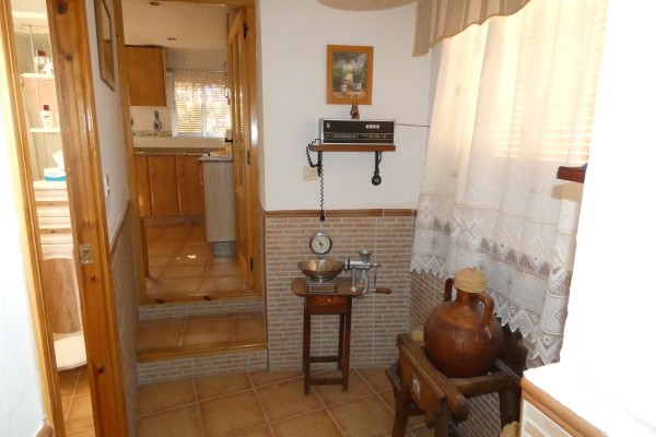 Cave House – Galera