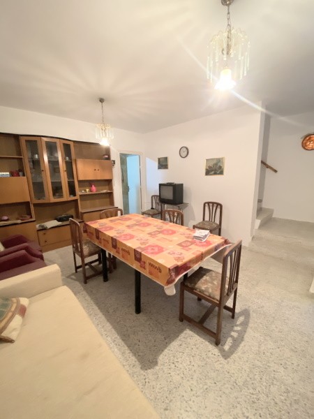 Village Property – Benamaurel
