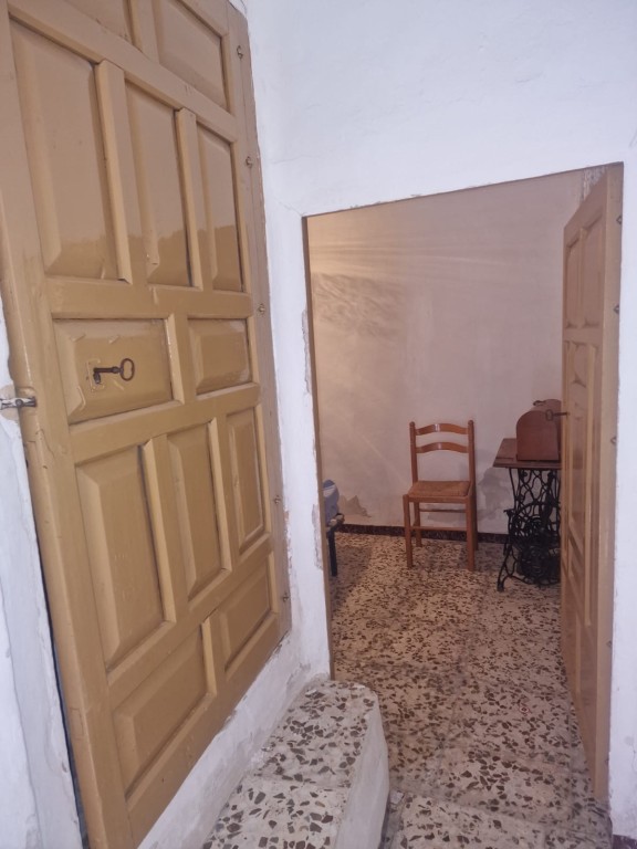 Village Property – Galera
