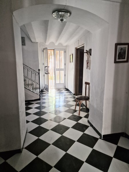 Village Property – Galera