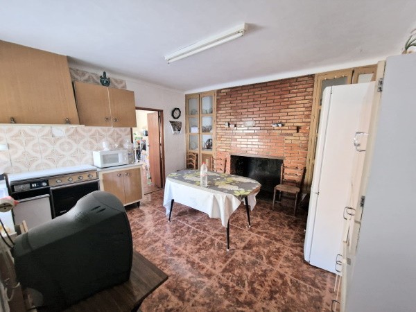 Village Property – Galera
