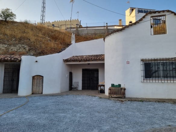 Cave House – Cuevas del Campo