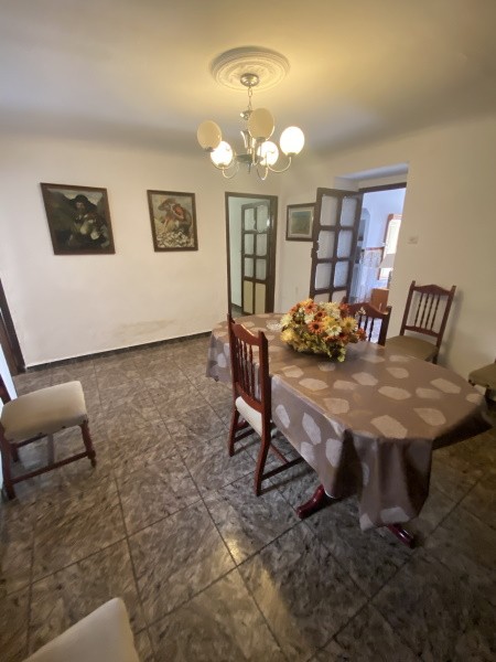 Village Property – Almontaras