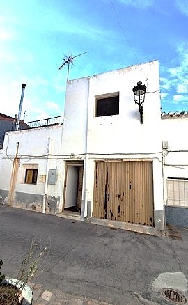 Village Property – Armuna