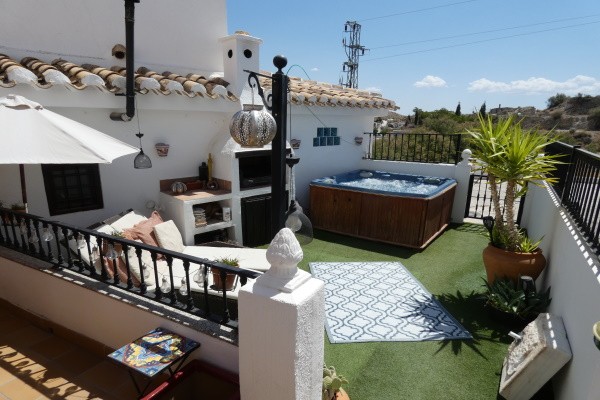 Cave House – Galera