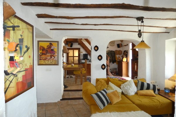 Cave House – Galera