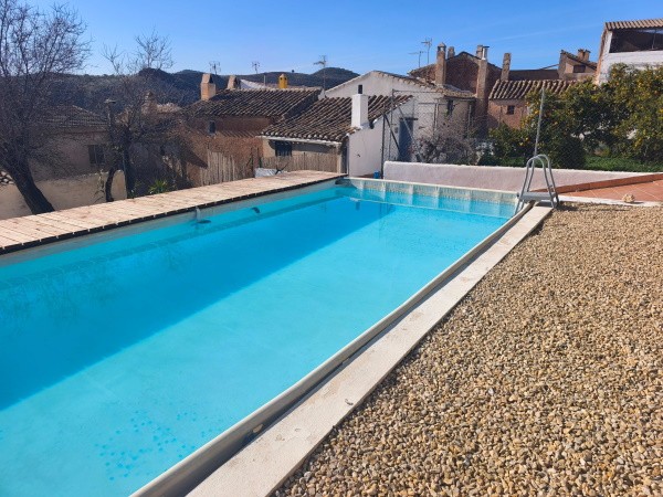 Village Property – Hinojares