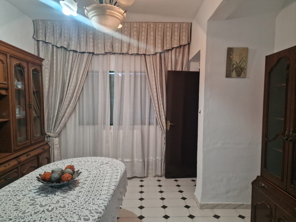 Village Property – Galera