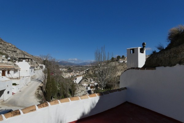 Cave House – Galera
