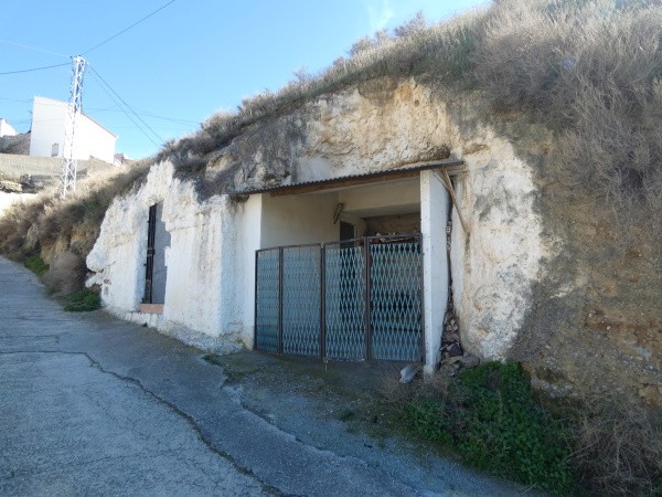 Cave House – Caniles