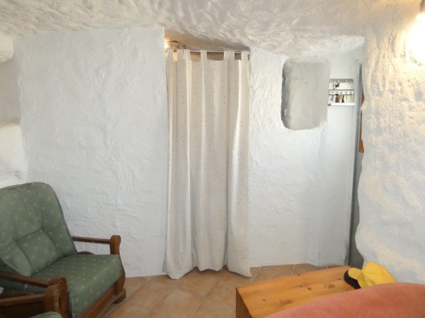 Cave House – Caniles
