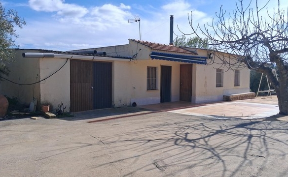 Villa – Cela