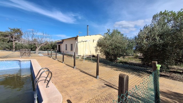 Villa – Cela