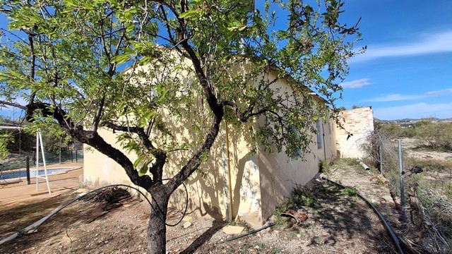 Villa – Cela