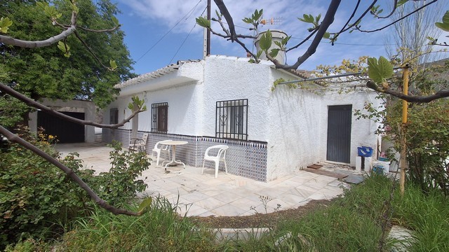 Villa – Somontin