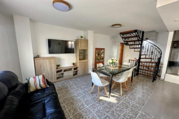 Village Property – Castril