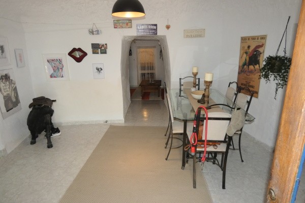 Cave House – Freila