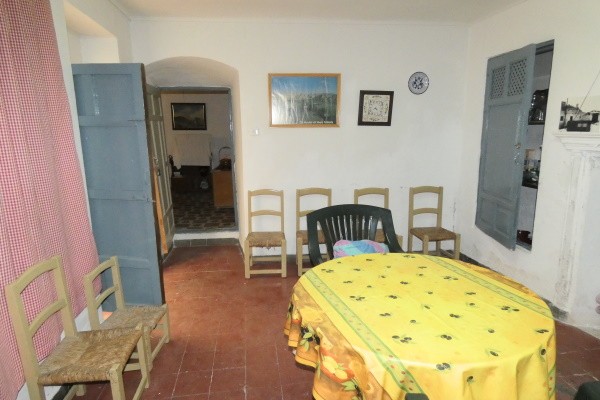 Village Property – Galera
