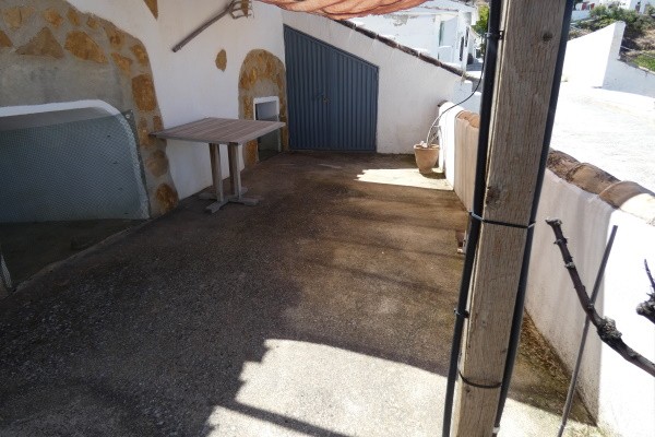 Cave House – Galera