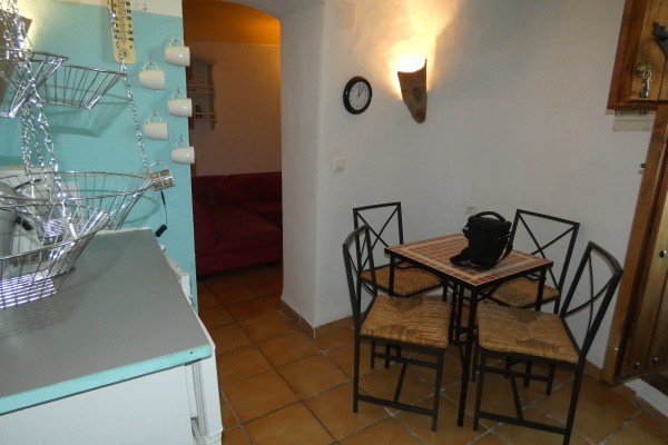 Cave House – Galera