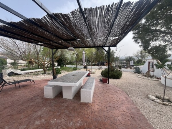 Cave House – Venta Micena