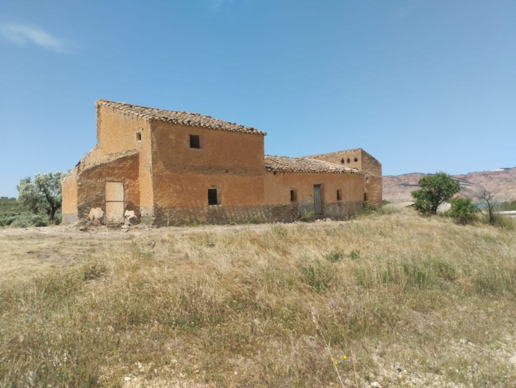 Land – Freila