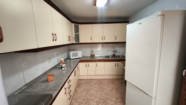 Village Property – Gor