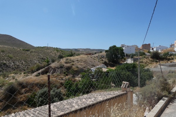 Cave House – Freila