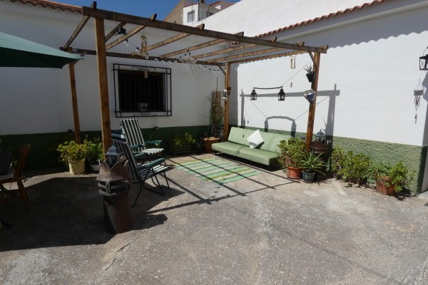 Cave House – Freila