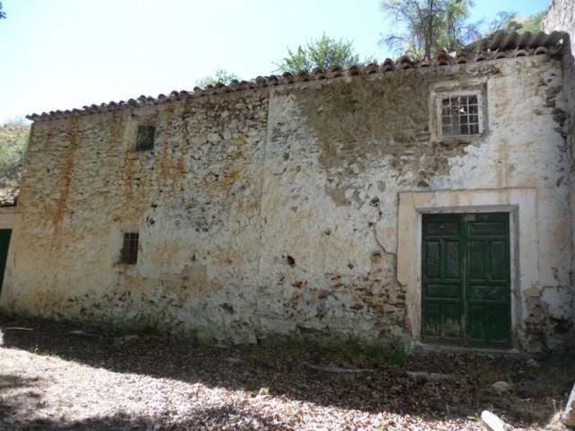 Farm Property – Baza