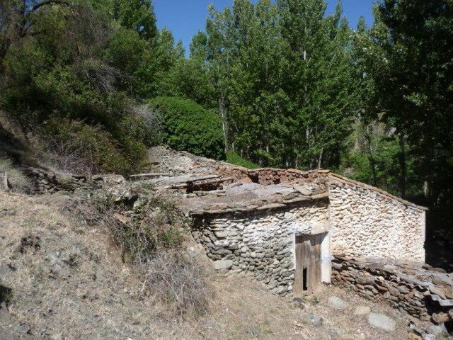 Farm Property – Baza