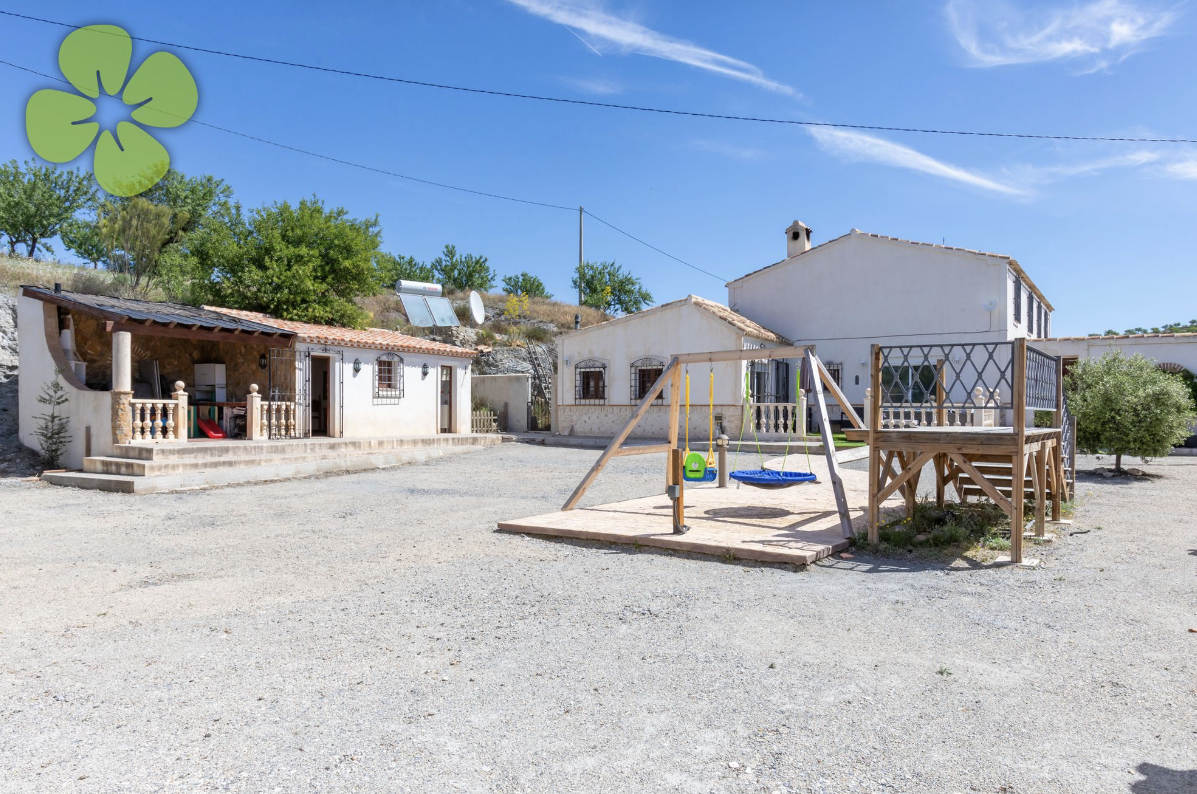 Cortijo Almendros — Country House for sale in Albox
