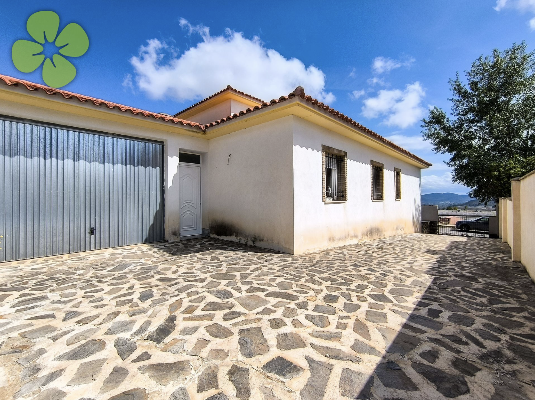 Villa del Sol — Villa for sale in Oria