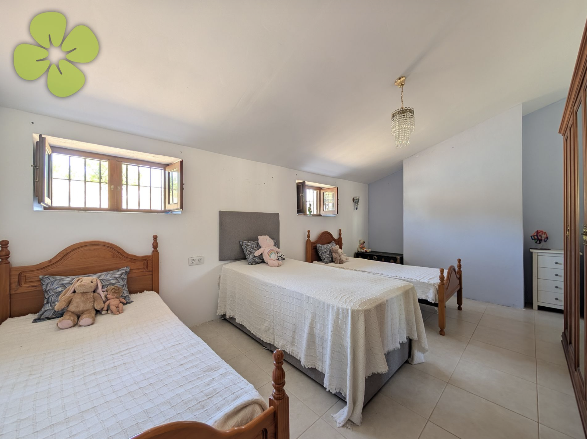 Cortijo Almendros — Country House for sale in Albox