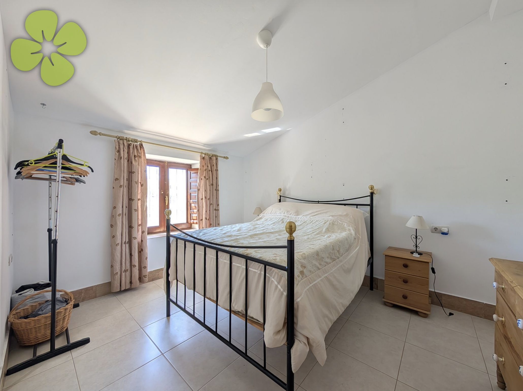 Cortijo Almendros — Country House for sale in Albox