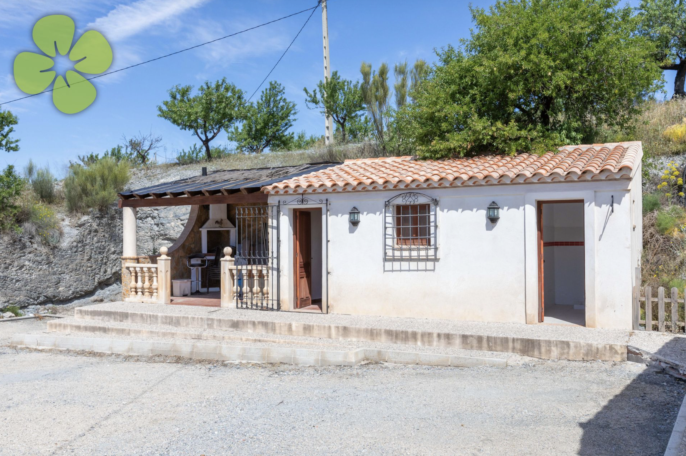 Cortijo Almendros — Country House for sale in Albox