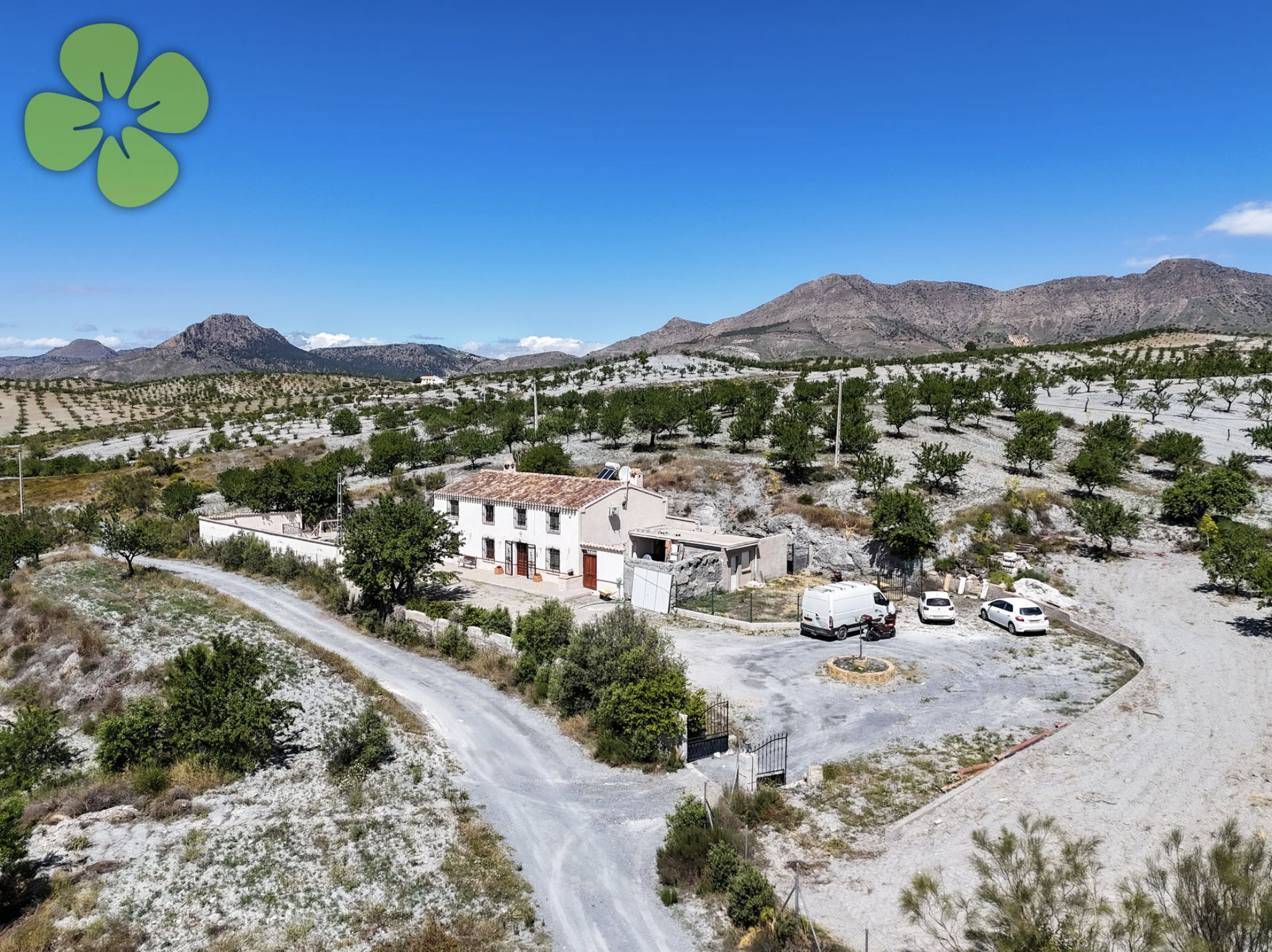 Cortijo Almendros — Country House for sale in Albox