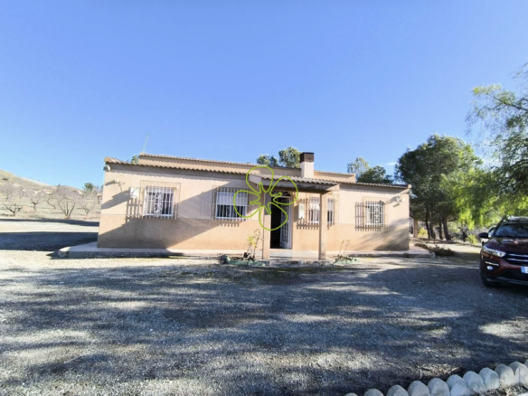 Villa Portada — Villa for sale in Velez Rubio